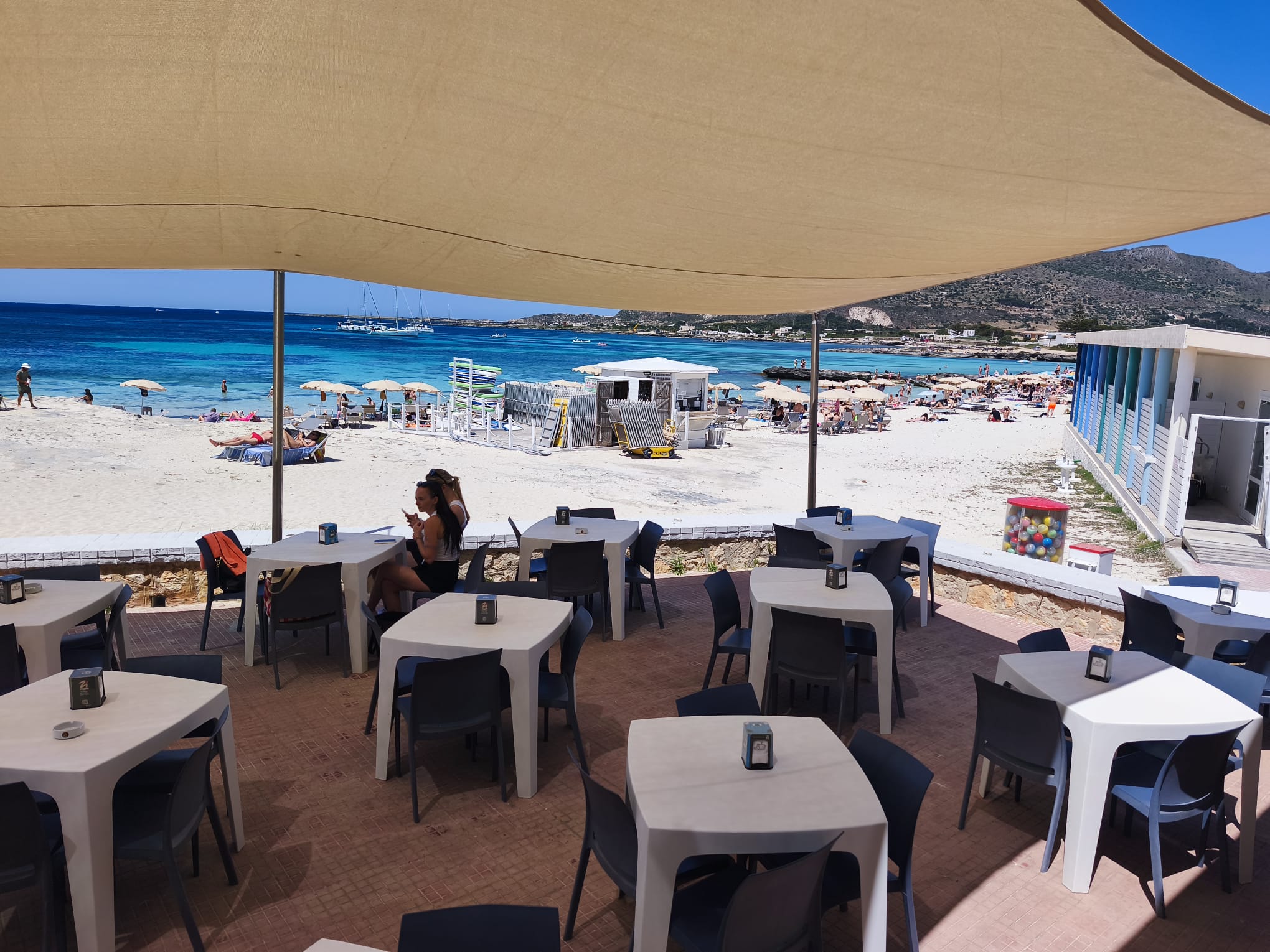 Al Burrone Food & Drink